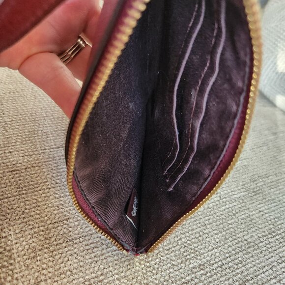 Coach Oxblood  Star Glitter F22705 small wristlet and 90's INC leather clutch - Picture 9 of 14